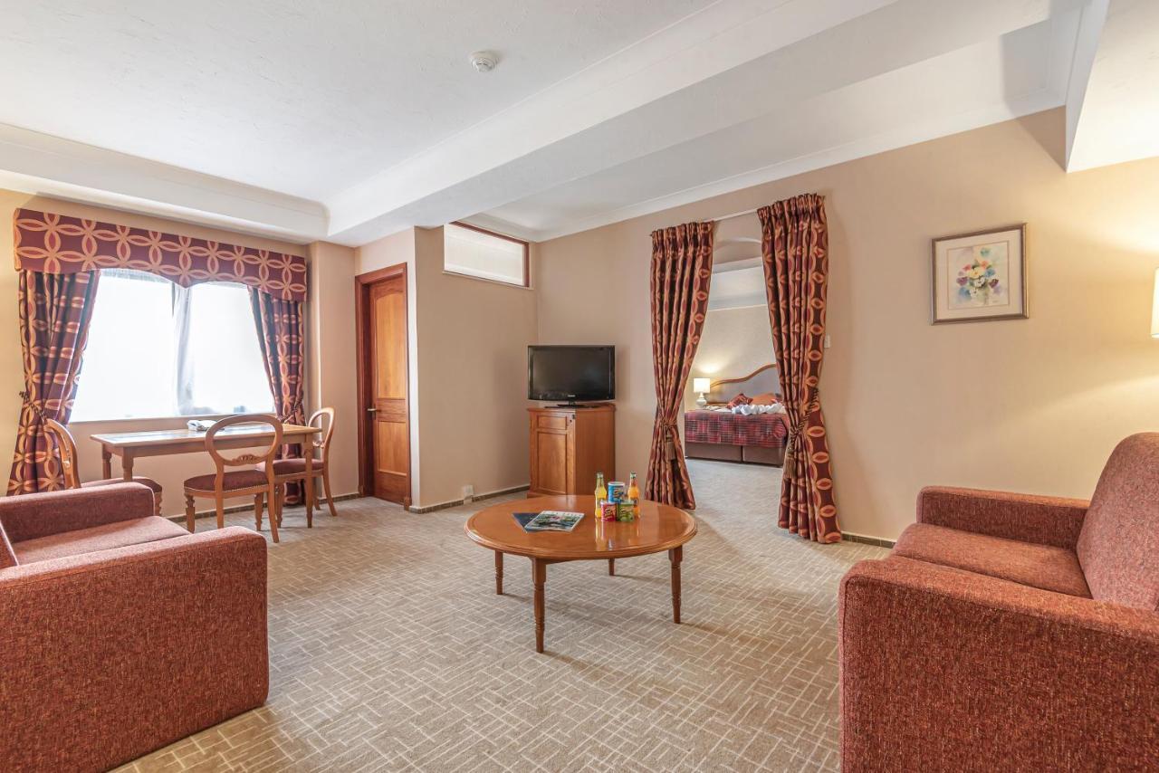 Hotel Coppid Beech Bracknell Zewnętrze zdjęcie