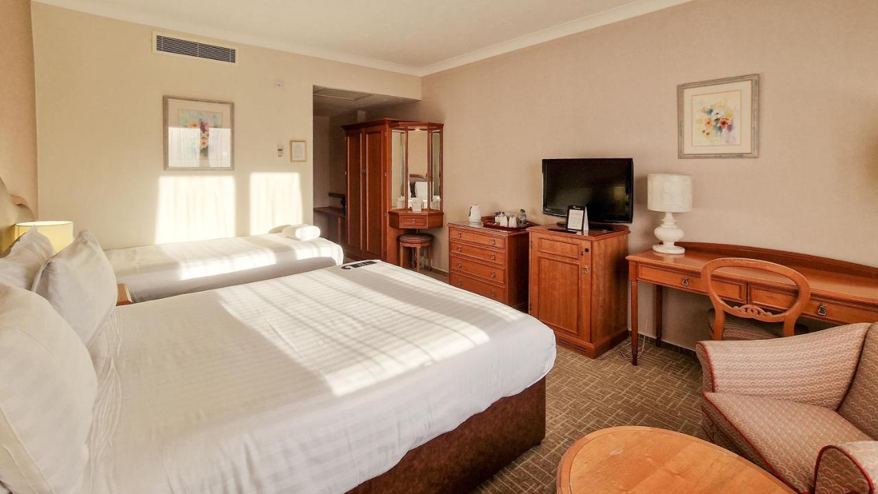 Hotel Coppid Beech Bracknell Zewnętrze zdjęcie